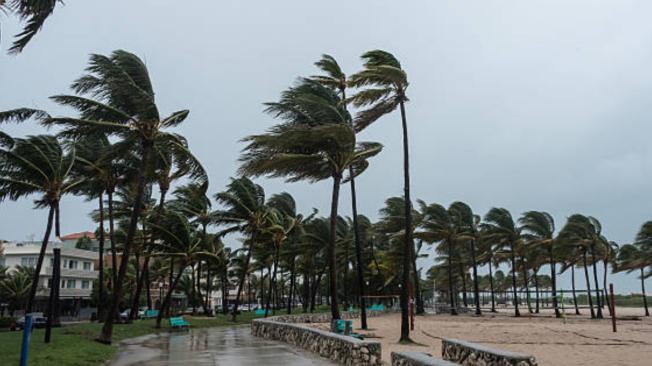 Florida está en alerta de huracán