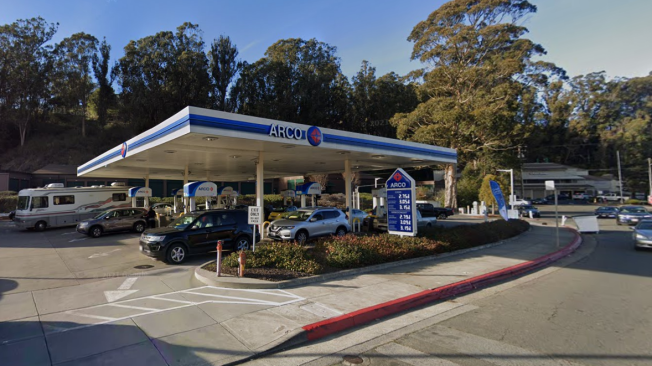 La gasolina más barata en California se vende en Mill Valley.