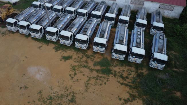 Los carrotanques fueron comprados para llevar agua potable a los pueblos de La Guajira.