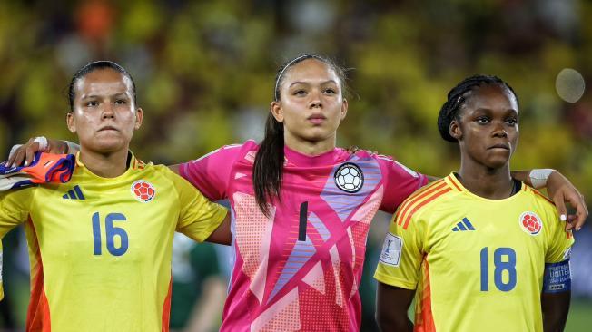 Juana Ortegón, Luisa Agudelo y Linda Caicedo