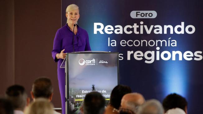 Foro 'Reactivando la economía con las regiones', en Cali.