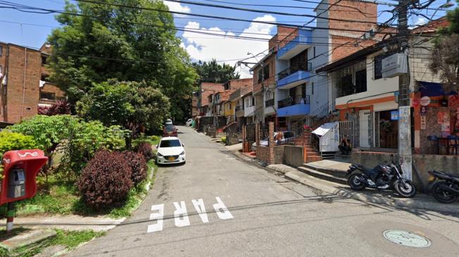 En esta calle se presentó el intento de hurto que frustró la Policía