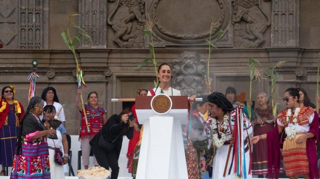 La mandatario hizo estas promesas a migrantes