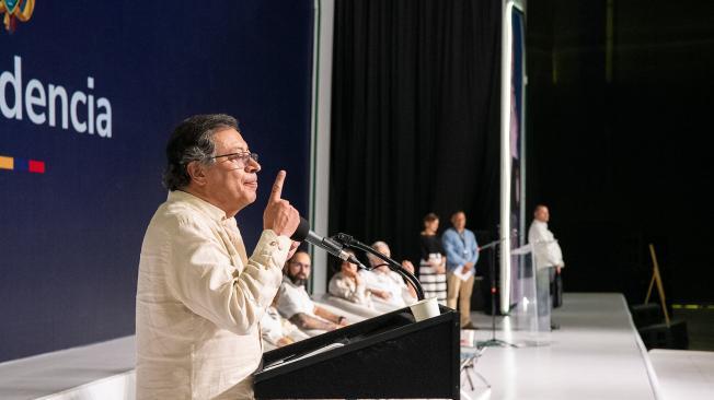 El presidente Petro en la clausura de la Feria de las Economías, en Barranquilla.