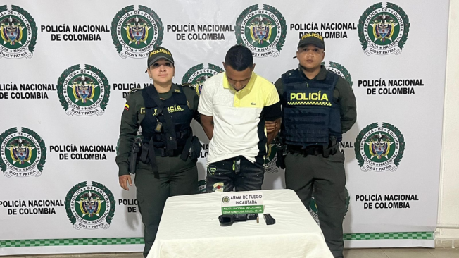 Tenía una detención anterior por el delito de fabricación y porte de arma de fuego.