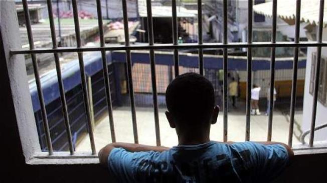 El principal delito por el que caen en prisión los colombianos en el exterior es el narcotráfico.