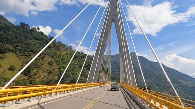 Puente Hisgaura, en vía Los Curos-Málaga, Santander.