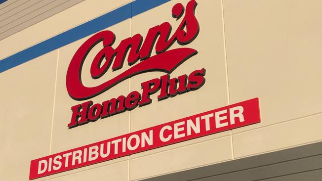 Conn's Home Plus está realizando la liquidación de la mercancía en sus tiendas.