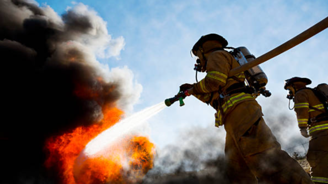 Bomberos no pudieron salvar a las menores.