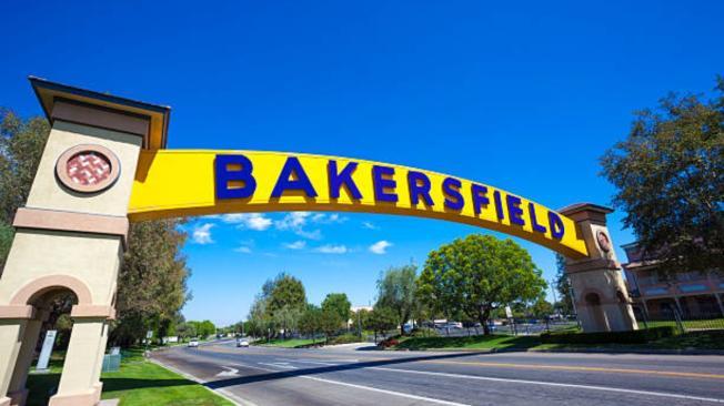 Bakersfield tiene precios más bajos que la media en California.