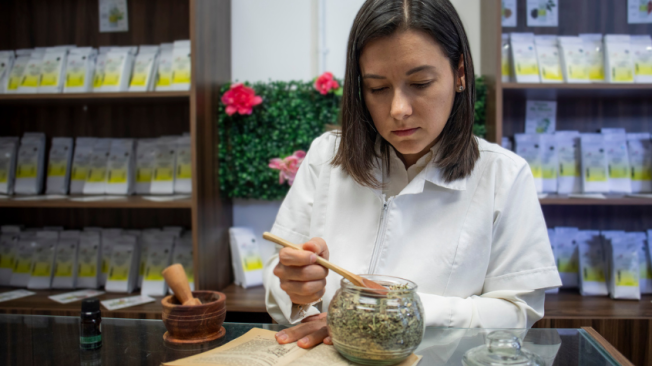 Medicinas alternativas a base de plantas.