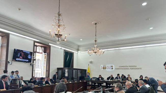 Debate de la reforma a la justicia en la Comisión Primera del Senado.