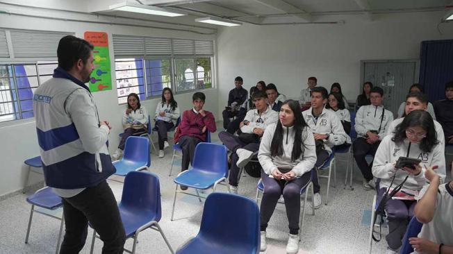 Los créditos de 200 mil estudiantes estarían en riesgo por deudas de Minhacienda al Icetex.