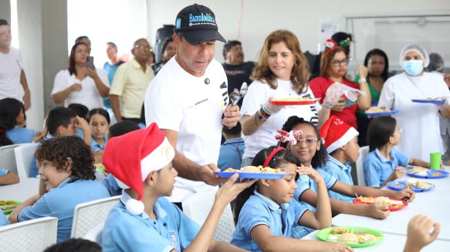 El alcalde Alejandro Char recorrió las nuevas instalaciones.