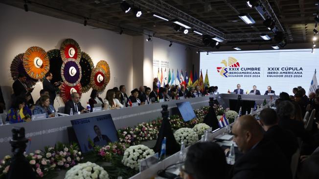 15/11/2024.- Fotografía de la sesión plenaria de la XXIX Cumbre Iberoamericana este viernes, en el museo Pumapungo en Cuenca (Ecuador). EFE/ Mariscal