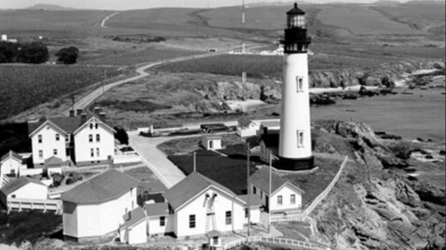 Pueblo Pigeon Point