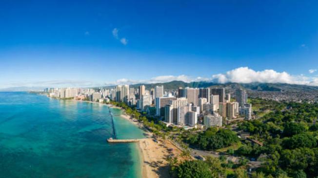 Vista aérea del horizonte de Honolulu, en Hawái.