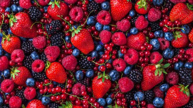 Los frutos secos posen vitaminas C