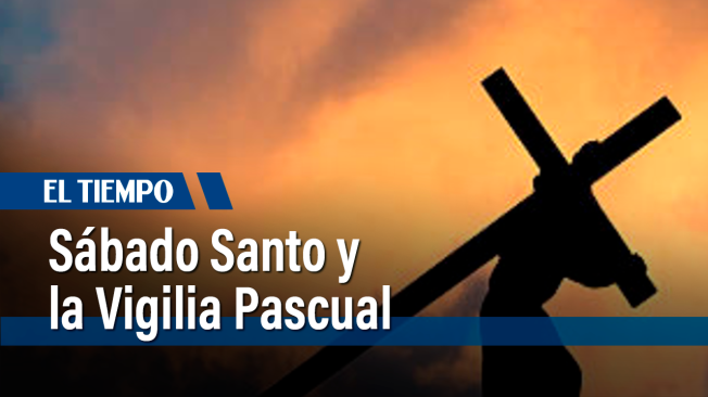 Es un día de recogimiento en el que no se celebra misa, pero al caer la noche inicia la Vigilia Pascual.