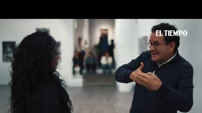 El fotógrafo documentalista Jesús Abad Colorado expone hasta el 10 de mayo en la galería El Museo ‘Fin y principio’, una serie de fotografías que narran la guerra con énfasis en las víctimas.