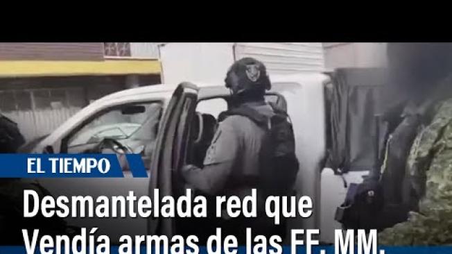 n medio de operaciones de contrainteligencia militar en Bogotá, Facatativá y Melgar, fueron capturadas 13 personas, entre ellas un militar activo. La red delincuencial comercializaba armas y municiones de uso privativo de las Fuerzas Militares a grupos ilegales.