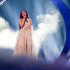 La cantante ruso-israelí Eden Golan, que representa a Israel con la canción "Hurricane", actúa en el escenario durante el ensayo general en vísperas de la final del 68º Festival de la Canción de Eurovisión.