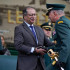 Presidente Gustavo Petro saluda al nuevo comandante del Ejército.