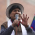El expresidente de Bolivia y líder del oficialismo, Evo Morales, habla antes de una marcha este martes, en Caracollo (Bolivia). Morales inició una caminata desde el altiplano hacia La Paz para exigir respeto a su candidatura para las elecciones generales de 2025, en medio de acusaciones del Gobierno de Luis Arce de que busca dar un "golpe de Estado". EFE/ Luis Gandarillas