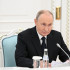 El presidente ruso Vladimir Putin habla durante su reunión con el presidente kazajo en Astana, Kazajstán, el 27 de noviembre de 2024.