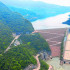 La central hidroeléctrica Sogamoso –Hidrosogamoso–, en Santander, tuvo una inversión de 4,1 billones de pesos y generó 7.000 empleos en seis años de construcción.