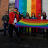 Por primera vez, en la alcaldía de chapinero se izó la bandera bandera del orgullo LGBTI, con una bandera de 10 metros para conmemorar la lucha de los derechos de este sector social durante el mes del orgullo gay.