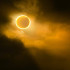 Nunca hay que mirar directamente al Sol, ni siquiera durante un eclipse: es peligroso para la vista.