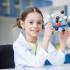 Scientific Challenge busca premiar el talento de mujeres entre los 7 y 18 años, en torno a la ciencia y la tecnología.