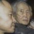 Alberto Fujimori a su salida de la prisión de Barbadillo, en compañía de sus dos hijos.