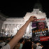 Manifestación contra el nuevo gobierno del presidente argentino Javier Milei frente al Congreso Nacional.