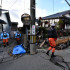 Casas derrumbadas y vías dañadas tras el terremoto en Japón.
