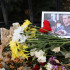 Ofrendas florales en memoria de Alexéi Navalny.