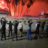 Personal de la Base Naval de Guanaja dando apoyo en el incendio.