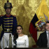 Fotografía de archivo del 23 de noviembre de 2023 del presidente de Ecuador, Daniel Noboa (d), junto a la vicepresidenta, Verónica Abad (i), en un acto protocolario en el Palacio de Carondeletale en Quito (Ecuador). La denuncia de la vicepresidenta de Ecuador, Verónica Abad, contra el presidente, Daniel Noboa, por presunta violencia política de género agudizó el pulso político que mantienen desde que comenzó la campaña electoral para la segunda vuelta de las elecciones de 2023, y ocurre en un momento clave con miras a los comicios de 2025. Este lunes trascendió que la también embajadora en Israel interpuso la denuncia ante el Tribunal Contencioso Electoral (TCE), institución que, en una accidentada sesión, removió el lunes a su presidente, Fernando Muñoz, y designó a Ivonne Coloma como su sucesora. EFE/ José Jácome