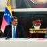 Fotografía cedida por Prensa Miraflores del presidente de Venezuela, Nicolás Maduro (i), junto al presidente de la Asamblea Nacional, Jorge Rodríguez.