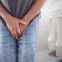 ¿Qué es mejor para la próstata: orinar parado o sentado?