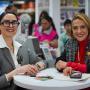 María Fernanda Reyes (izq.), directora ejecutiva del Fondo Mujer Libre y Productiva de la
Vicepresidencia, y Jineth Bedoya (der.), editora de género de EL TIEMPO.