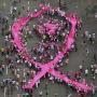 Una de las campañas de prevención contra el cáncer de mama en Cali.