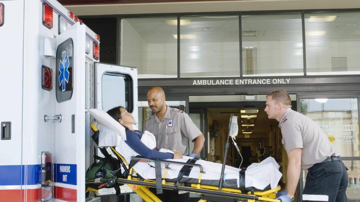 Florida: cuál será el castigo por acercarse demasiado al personal de emergencia