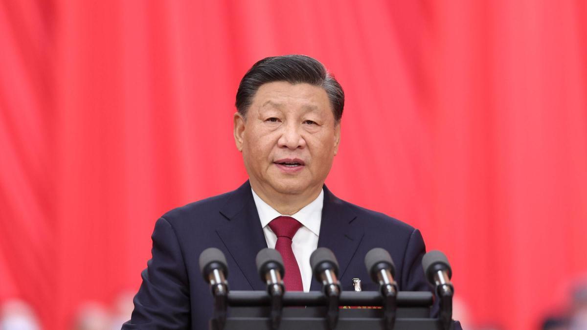 Xi Jinping reaparece tras 15 días de ausencia pública, acabando con las especulaciones sobre su estado de salud
