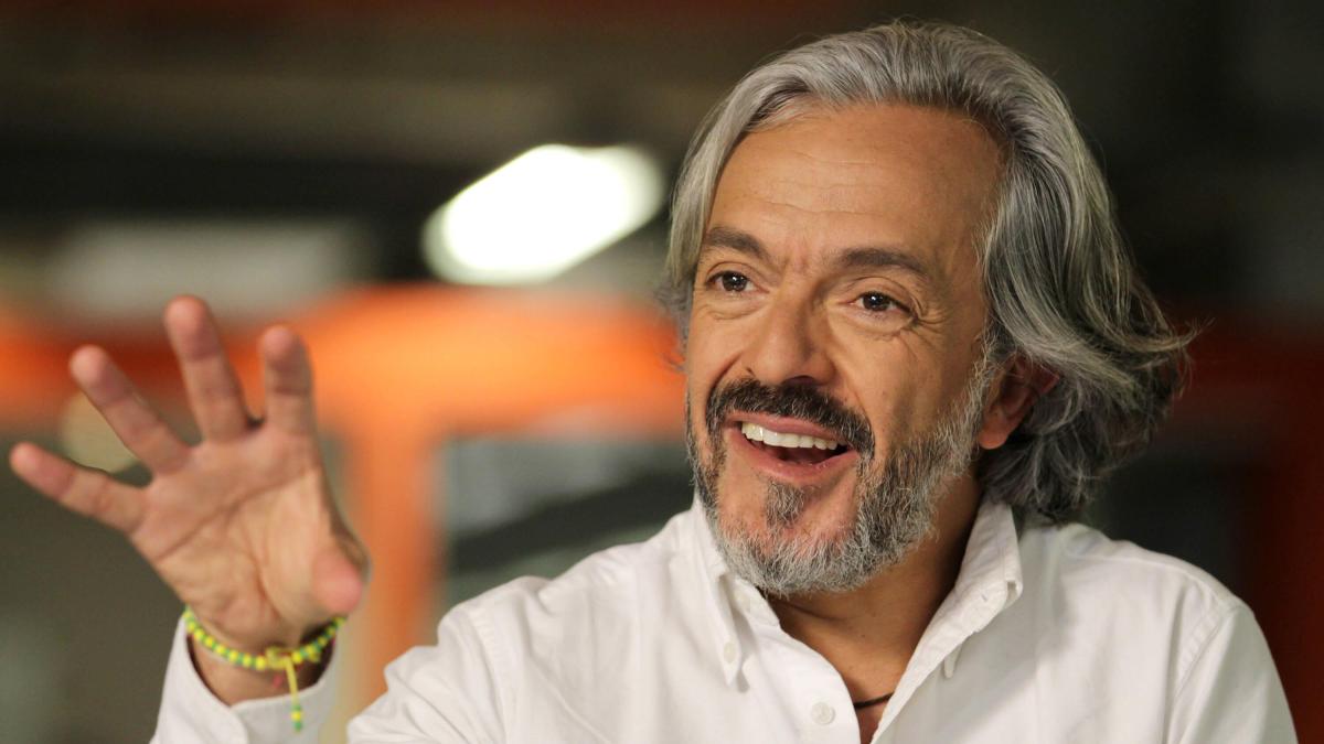 Mahkeme Juan Daniel Oviedo'nun Bogotá meclis üyesi olarak atanmasını sürdürüyor