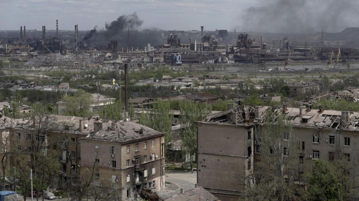 Ucrania impone apagones eléctricos en todas las regiones por daños causados por bombardeos de Rusia