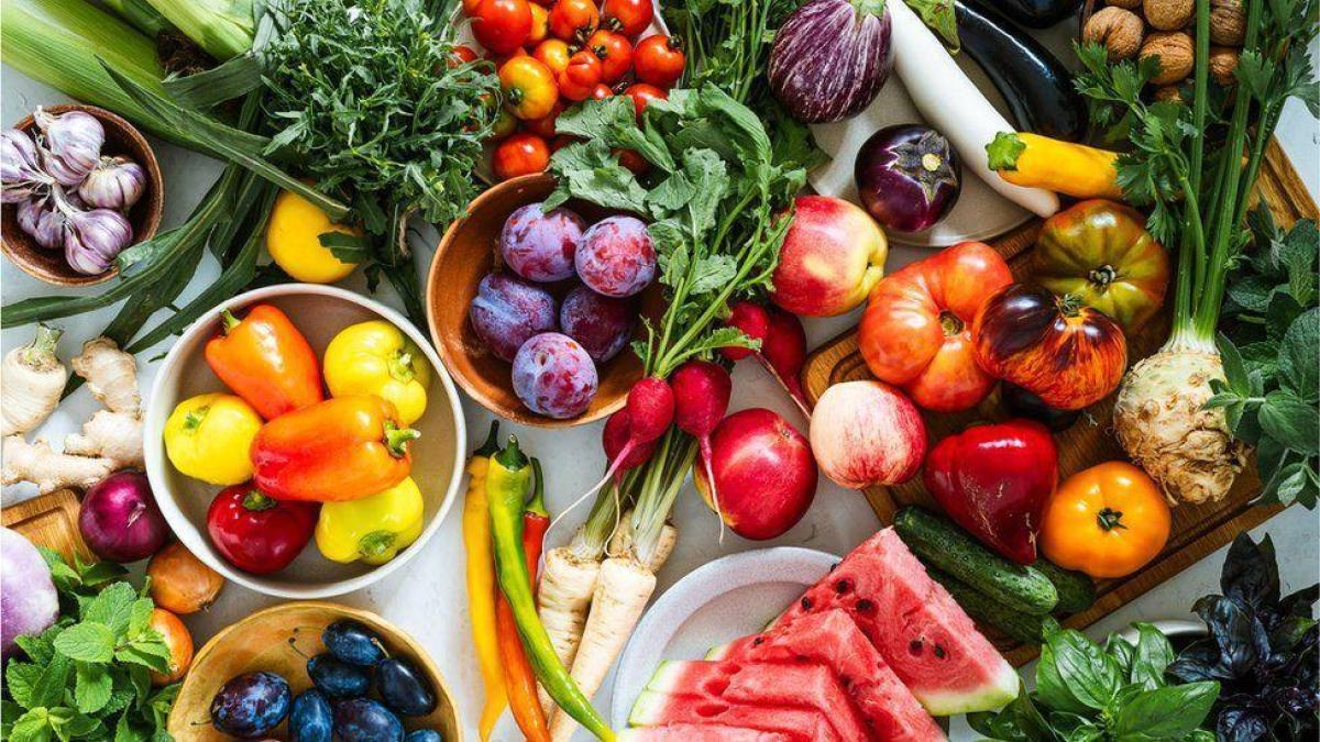 El simple cambio en la dieta que puede reducir su edad biológica, según un estudio