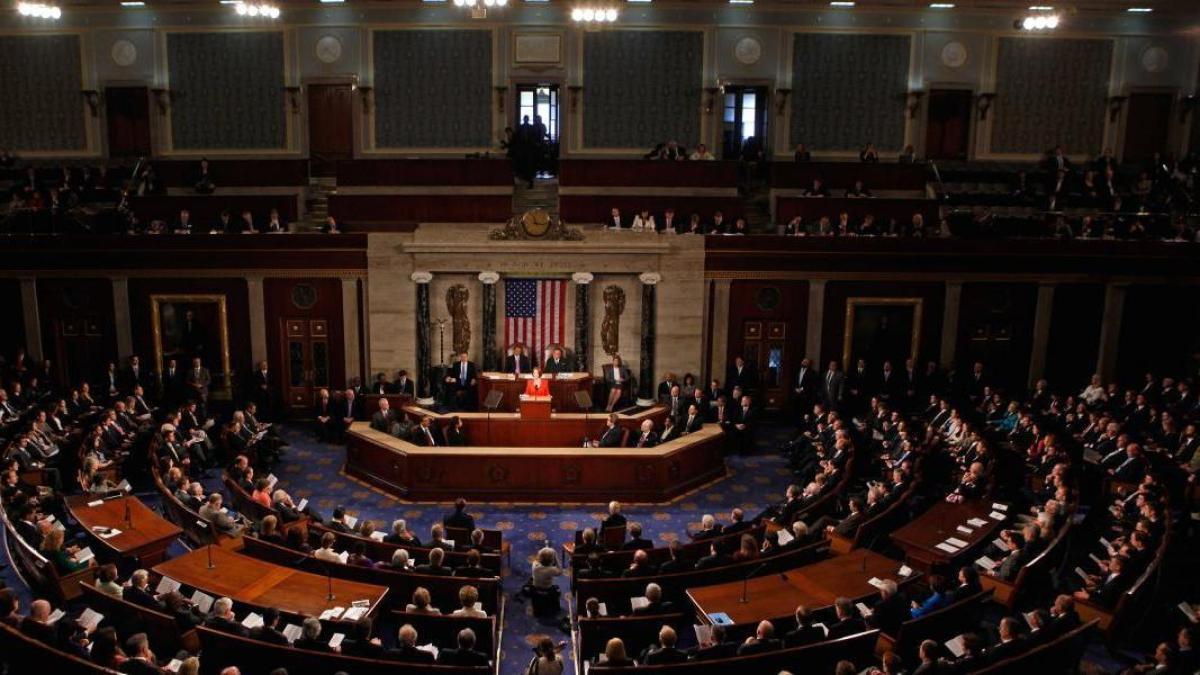 Congreso de Estados Unidos renueva controvertida ley de vigilancia, ¿de qué se trata?