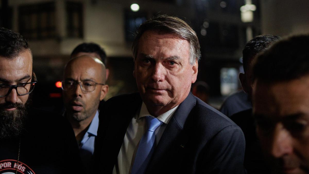 Jair Bolsonaro enfrentará juicio por intento de golpe de Estado en Brasil: Tribunal Supremo abre el proceso penal